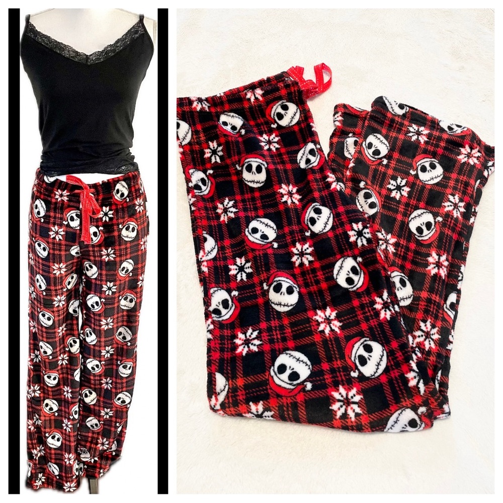 NWT Women’s Tim Burton’s Santa Jack Skellington Straight Leg Fleece Sleep Pants